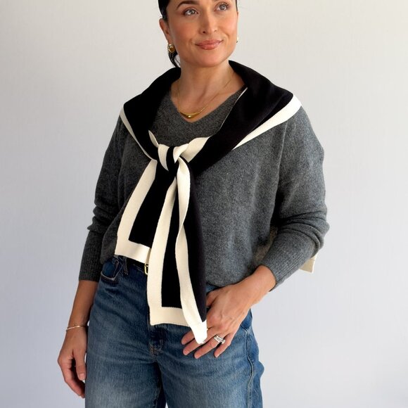 Black and Cream Knit Shoulder Wrap – Sweater Scarf Collar - Picture 2 of 10